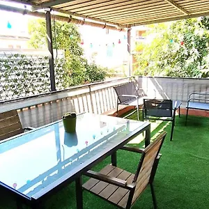Entero Con Terraza En El Centro De Apartamento